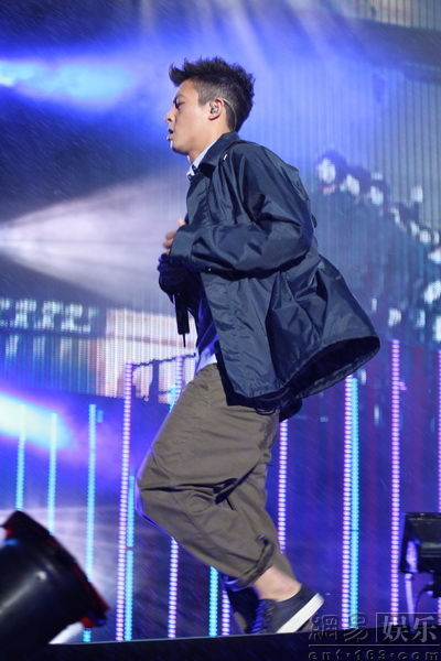 Ming回归赛场，势不可挡首场状态亮眼，加拿大队观众沸腾！